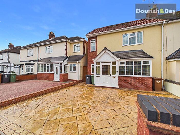 4 Bedroom Semi Detached House For Sale In Noose Lane, Willenhall, WV13