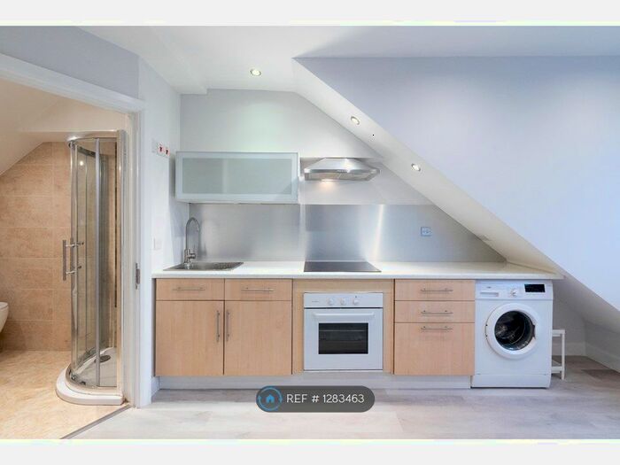 1 Bedroom Flat To Rent In Rectory Road, London, N16