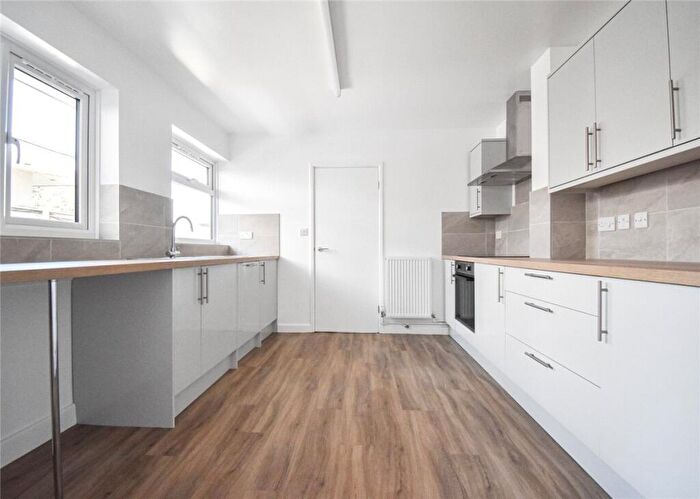 3 Bedroom Semi-Detached House To Rent In Cherry Hinton Road, Cambridge, CB1