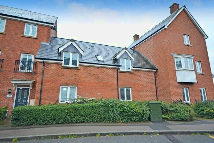 2 Bedroom Property To Rent In Lemmon Walk, Oxley Park, Milton Keynes, Buckinghamshire, MK4