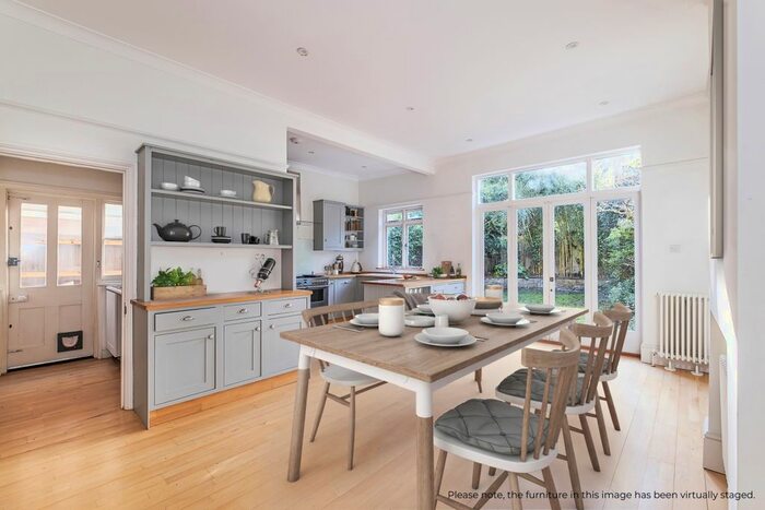 5 Bedroom Semi-Detached House To Rent In Denton Road, Twickenham, TW1