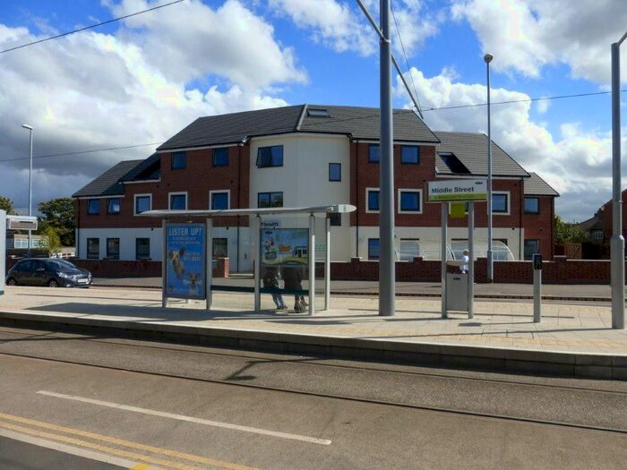 4 Bedroom Property To Rent In Flewitt House, Beeston NG9