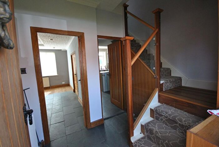 3 Bedroom Property To Rent In Maple Avenue, Eccles, Manchester, M30