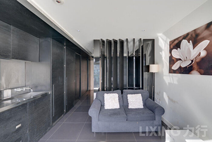 Apartment For Sale In Pan Peninsula Square, Canary Wharf, E14