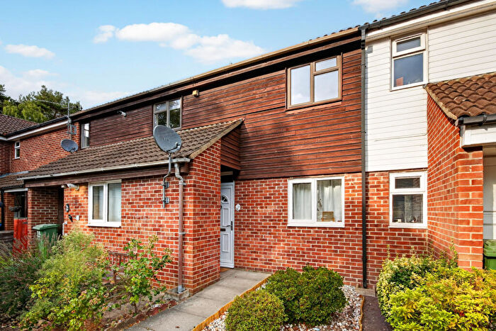 1 Bedroom Maisonette For Sale In Keepers Coombe, Bracknell, RG12