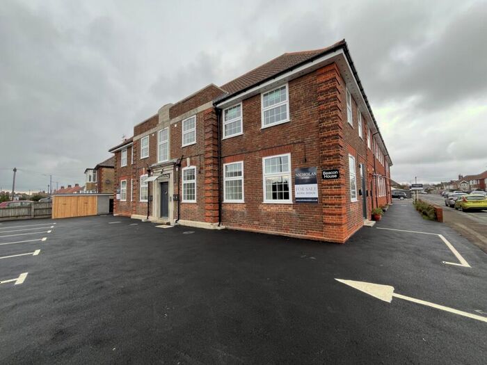 1 Bedroom Apartment To Rent In High Road West, Felixstowe, Suffolk, IP11