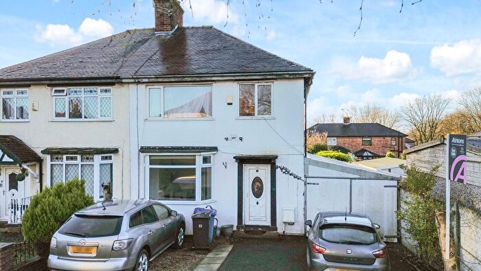 3 Bedroom Semi-Detached House For Sale In Birch Avenue, Winwick, WA2