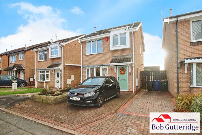 3 Bedroom Detached House For Sale In Bladon Avenue, Westbury Park, Newcastle, ST5