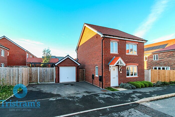 3 Bedroom Detached House To Rent In Violet Gardens, Edwalton, Nottingham, NG12