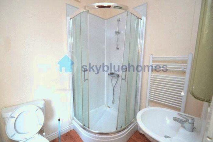 1 Bedroom Flat To Rent In Beckingham Road, Leicester, LE2