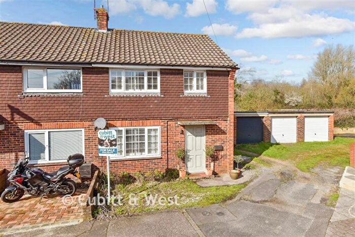 2 Bedroom Semi-Detached House For Sale In Daltons Place, Arundel, West Sussex, BN18