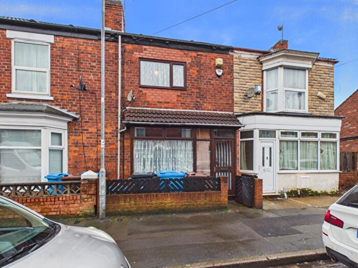 2 Bedroom Terraced House For Sale In Worthing Street, Hull, HU5