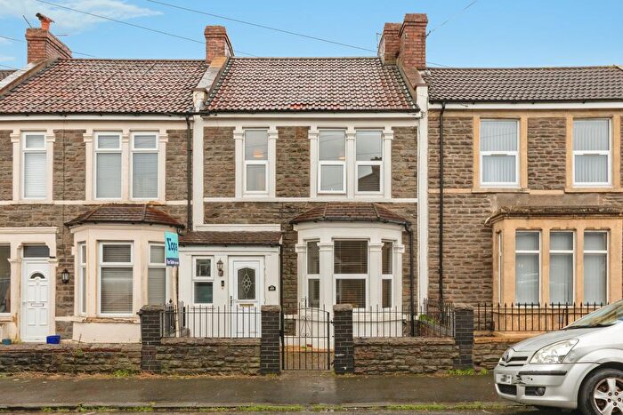 3 Bedroom Terraced House For Sale In Soundwell Road, Bristol, BS15