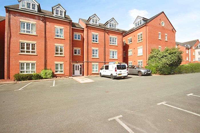 2 Bedroom Flat For Sale In Ansell Way, Warwick, CV34