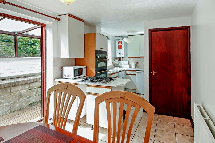 2 Bedroom Terraced House For Sale In Red Gables, Penmaenmawr, LL34