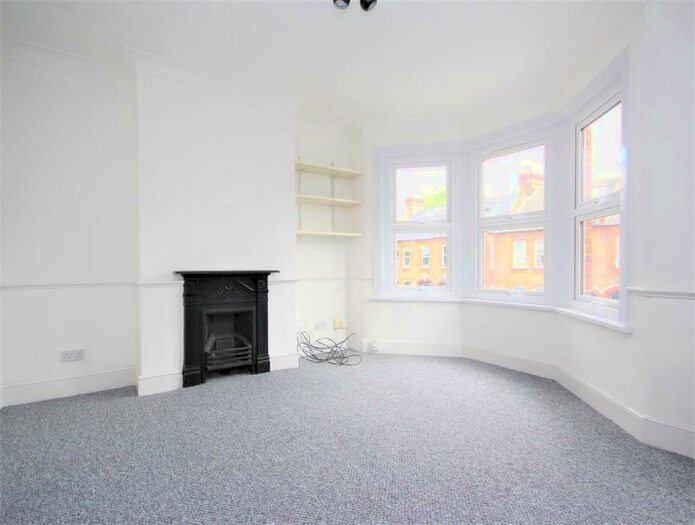 1 Bedroom Flat To Rent In Fleeming Road, London, E17