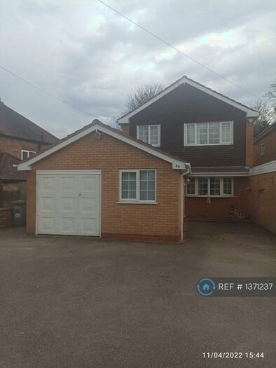 4 Bedroom Detached House To Rent In School Road, Solihull, B90