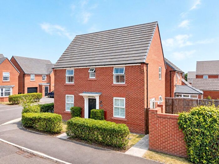 3 Bedroom Detached House For Sale In Webster Drive, Upton, Wirral, CH49