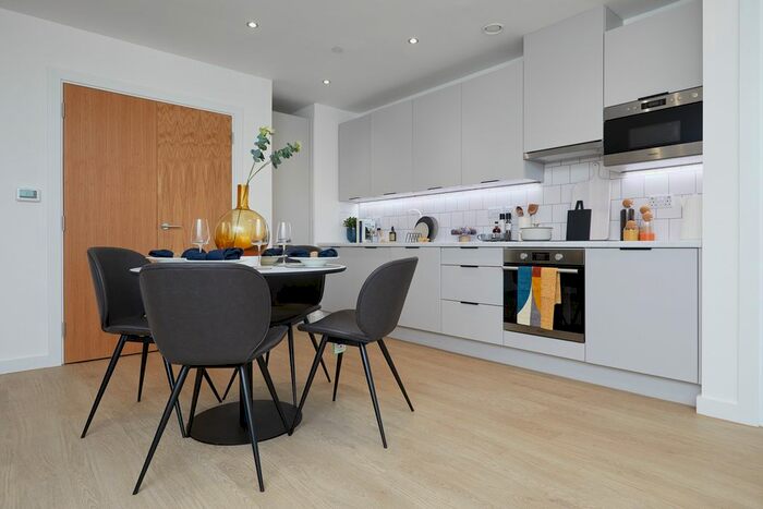 2 Bedroom Flat To Rent In All Saints Road, Leicester, LE3