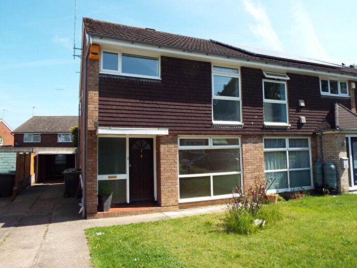 3 Bedroom Property To Rent In Driffield Gardens, Tonbridge, TN9