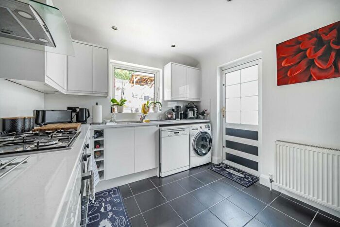 2 Bedroom Semi-Detached House For Sale In Glenhurst Rise, Crystal Palace, SE19