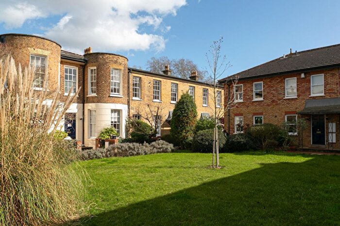 1 Bedroom Flat For Sale In Elderwood Place, London, SE27