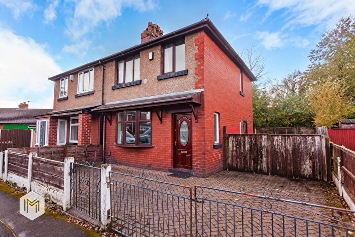 3 Bedroom Semi-Detached House To Rent In Harrowby Lane, Farnworth, Bolton, Greater Manchester, BL4