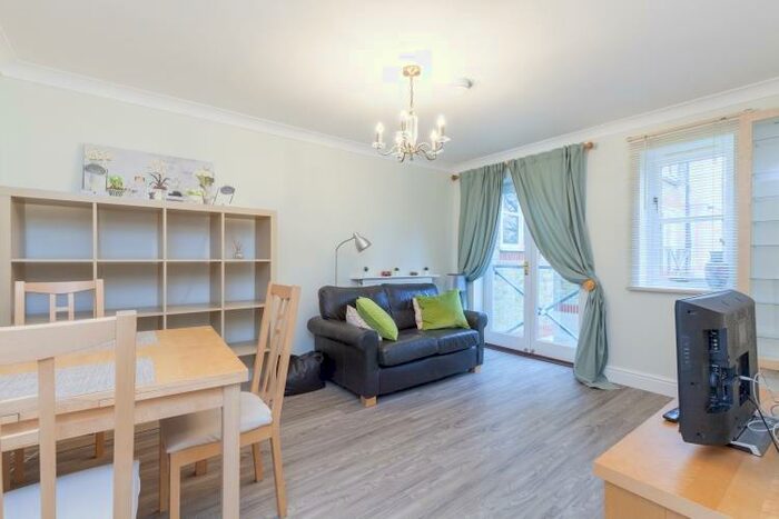 2 Bedroom Apartment To Rent In Ferry Road Marston, OX3