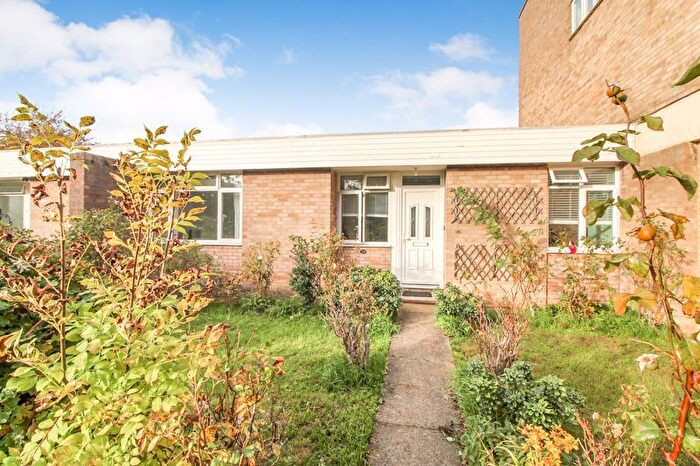 2 Bedroom Terraced Bungalow For Sale In Seaton Drive, Bedford, MK40