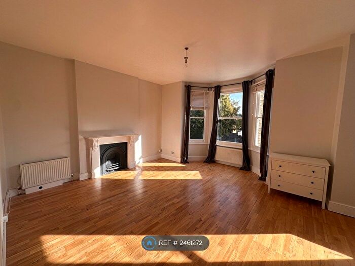 1 Bedroom Flat To Rent In Bedford Hill, London, SW12