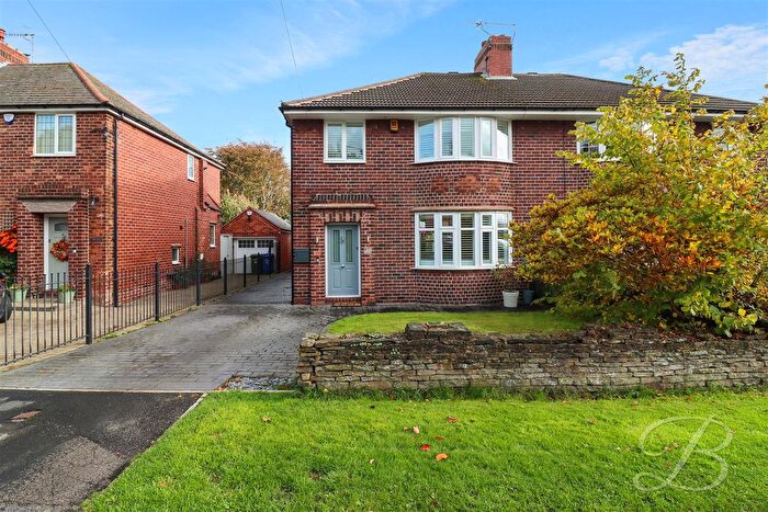 3 Bedroom Semi-detached House For Sale In Malvern Road, Chesterfield, S40