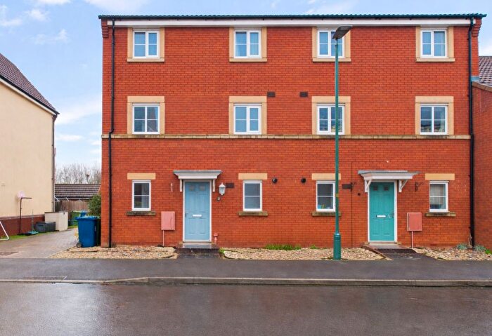 3 Bedroom End Terrace House To Rent In Crown Road, Walton Cardiff, Tewkesbury, Gloucestershire, GL20