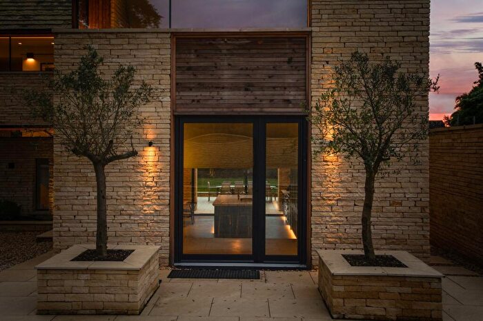 5 Bedroom Detached House For Sale In Talbot Square, Stow On The Wold, GL54