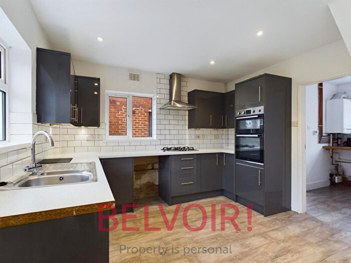 3 Bedroom Semi-Detached House To Rent In Arkwright Grove, Sneyd Green, Stoke-on-Trent, ST1