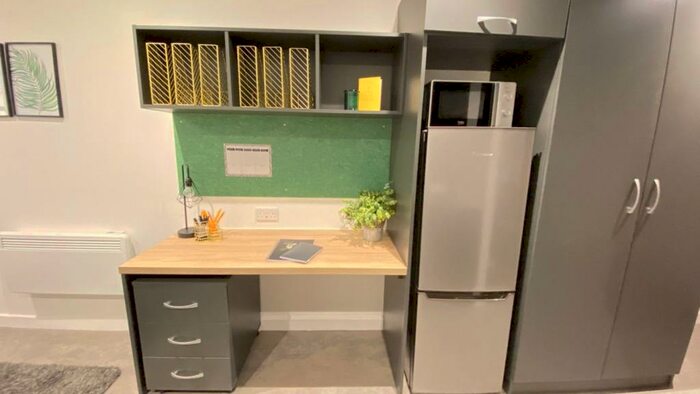 Studio To Rent In Griffin Westgate One:, CT1