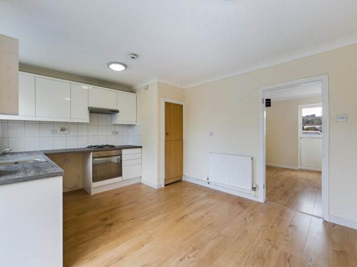 2 Bedroom End Of Terrace House To Rent In Dalberg Way, Abbey Wood, SE2