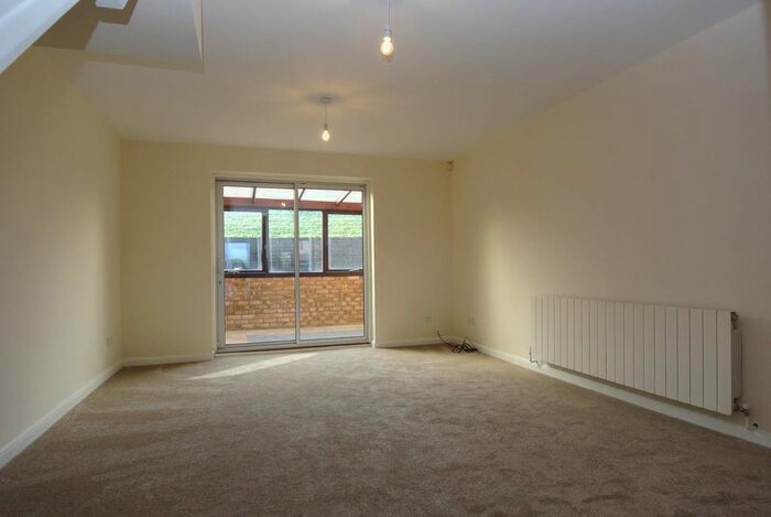 2 Bedroom Semi-Detached House For Sale In Cornerside, Ashford, TW15