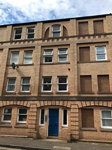 1 Bedroom Apartment To Rent In St Leonards Hill, Edinburgh, EH8