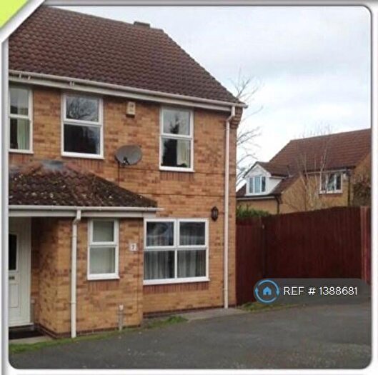 3 Bedroom Semi-Detached House To Rent In Althorp Close, Leicester, LE2