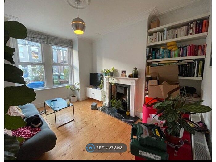 2 Bedroom Terraced House To Rent In Pellatt Road, London, SE22