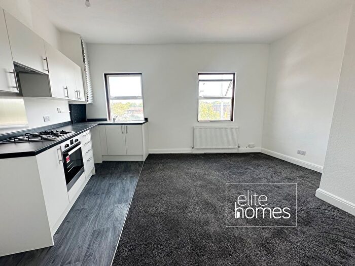 1 Bedroom Flat To Rent In Green Lanes, London, N4
