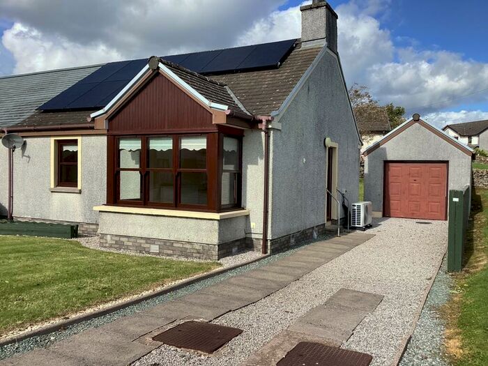 2 Bedroom Semi-Detached Bungalow For Sale In Cameronian Place, Springholm, DG7