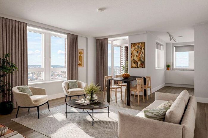 1 Bedroom Flat For Sale In Commercial Way, London, SE15