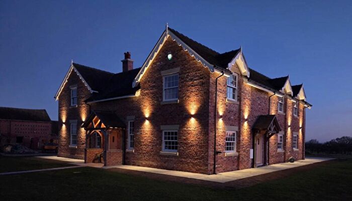 5 Bedroom Detached House For Sale In Audlem Road, Woore, CW3