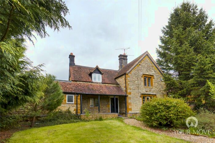 3 Bedroom Detached House To Rent In High Street, Bugbrooke, Northampton, NN7