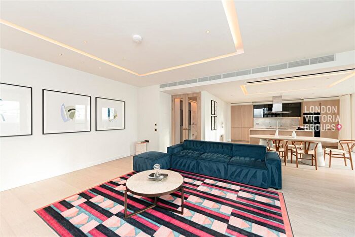 3 Bedroom Flat To Rent In River Park Tower, Nine Elms Lane, London, SW8