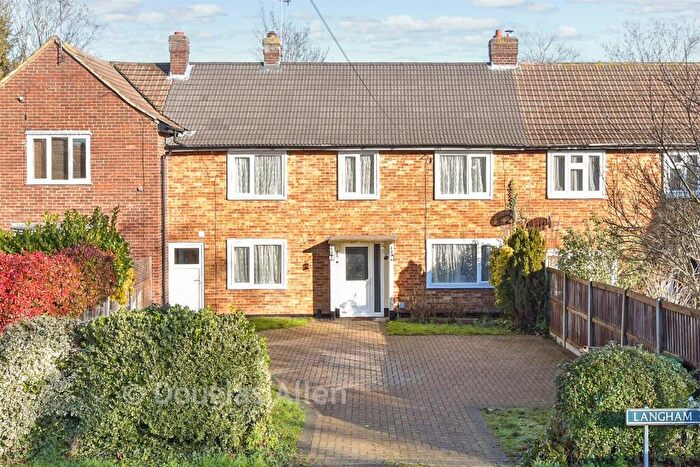 4 Bedroom Terraced House For Sale In Langham Crescent, Billericay, Essex, CM12