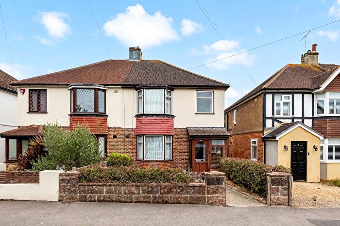 3 Bedroom Semi-Detached House For Sale In Vale Avenue, Brighton, BN1