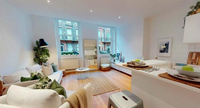 1 Bedroom Flat To Rent In Nottingham Place, London, Greater London, W1U