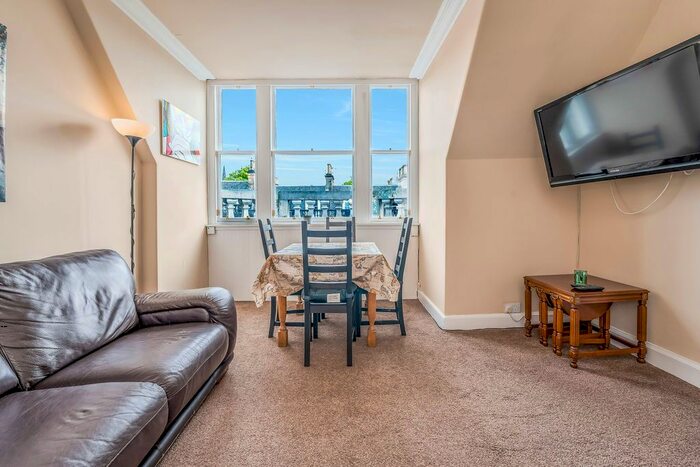 3 Bedroom Flat To Rent In Coates Gardens, West End, Edinburgh, EH12